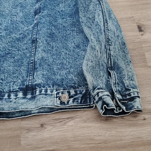 Men's Vintage Denim Jean Jacket - Picture 10 of 14